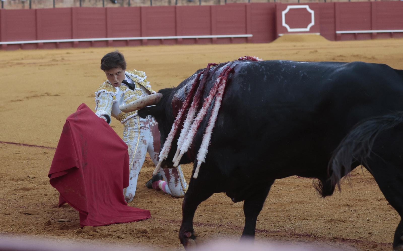 Las imágenes del primer festejo de San Miguel