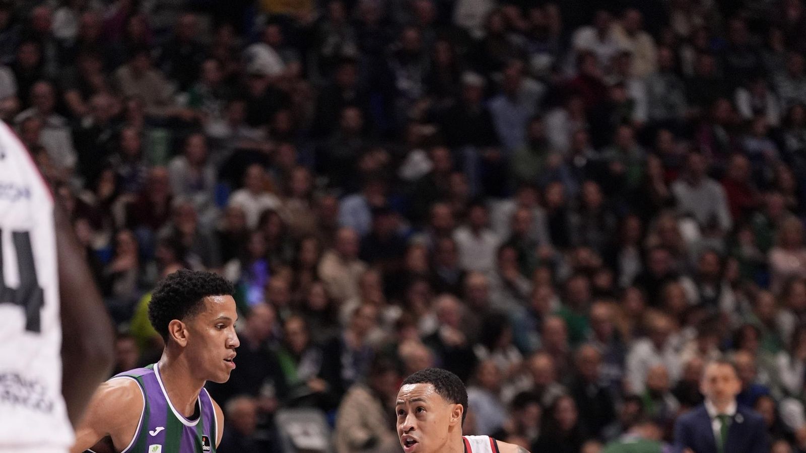 El Unicaja-Casademont Zaragoza, en fotos