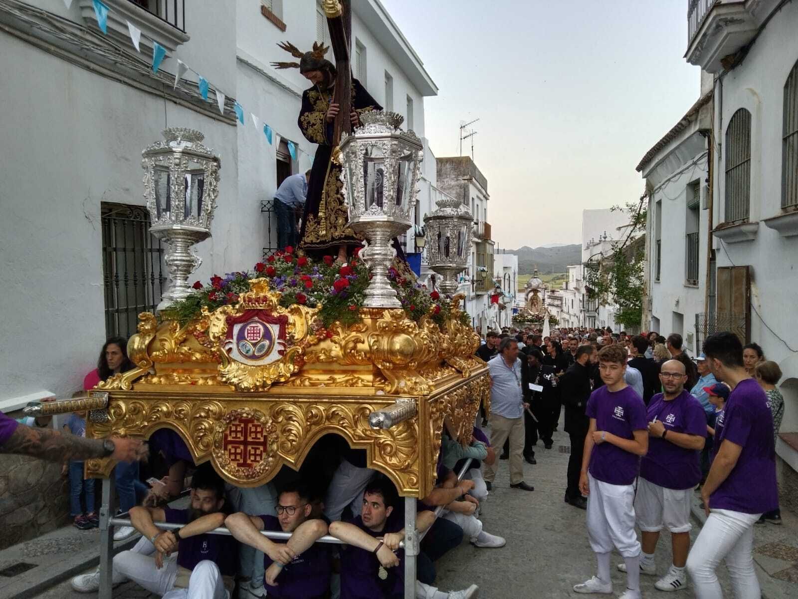 Imágenes: La Virgen de los Santos vuelve a Alcalá de los Gazules