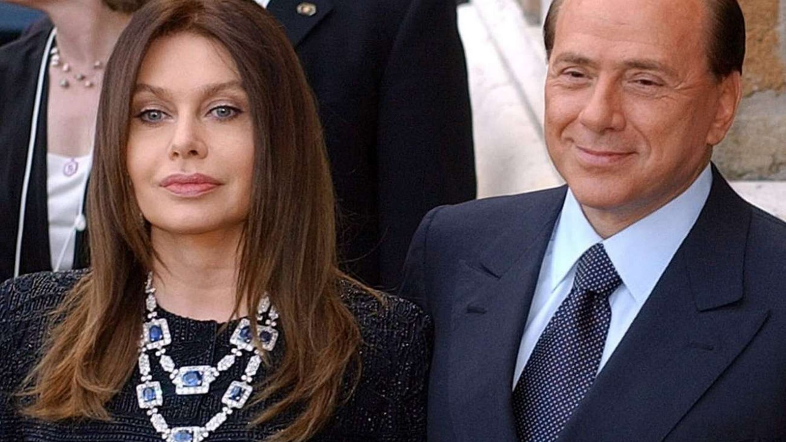 Berlusconi y su ex mujer Verónica Lario, cuando aún estaban casados.