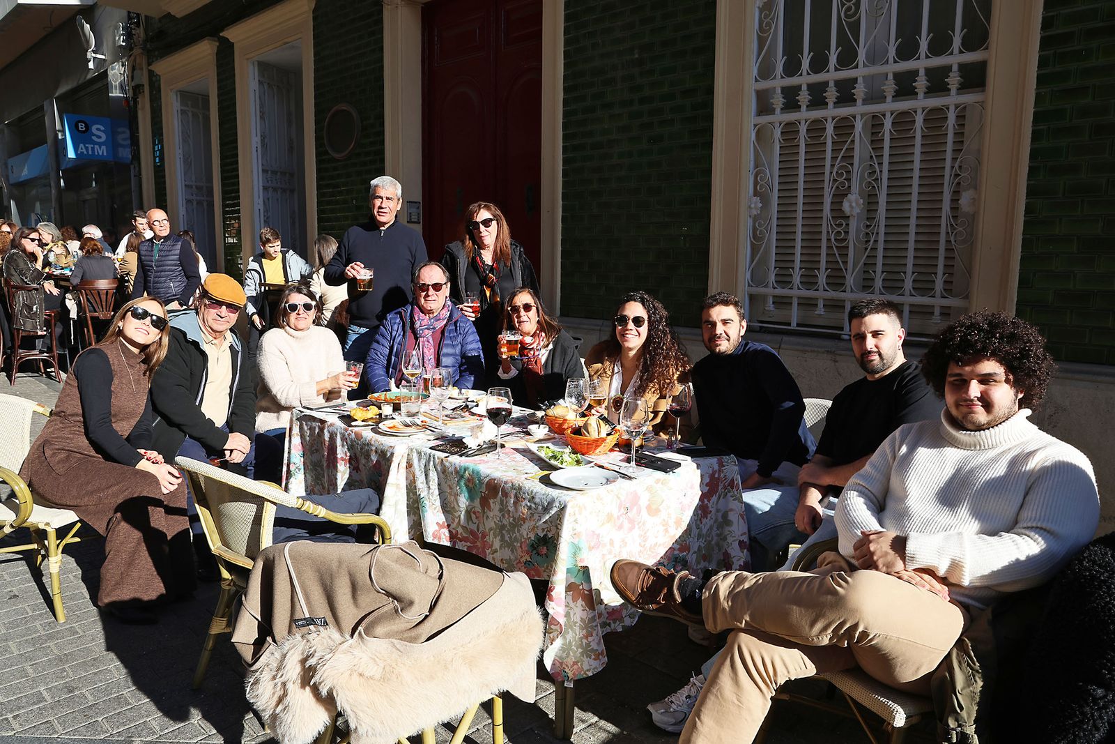 Imágenes de la fiesta del 24 de diciembre en las calle de Huelva