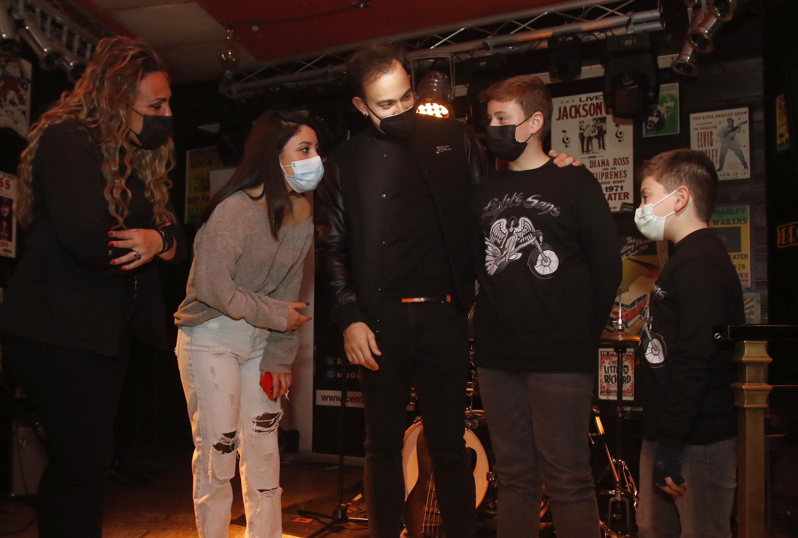 La banda Light's Sons inagura 'Los Domingos de la Vieja Escuela', en imágenes La banda Light's Sons inagura 'Los Domingos de la Vieja Escuela', en imágenes