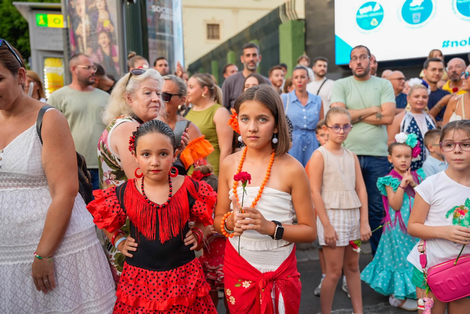 Así se ha vivido la Batalla de Flores en la Feria de Almería