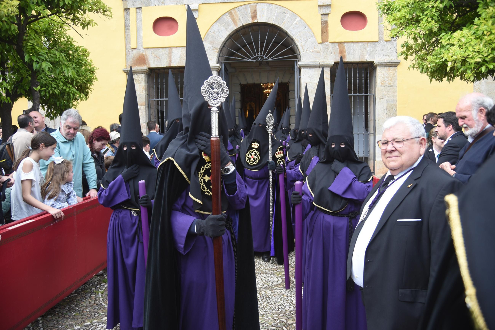 La procesión del Caído en este Jueves Santo de Córdoba, en imágenes