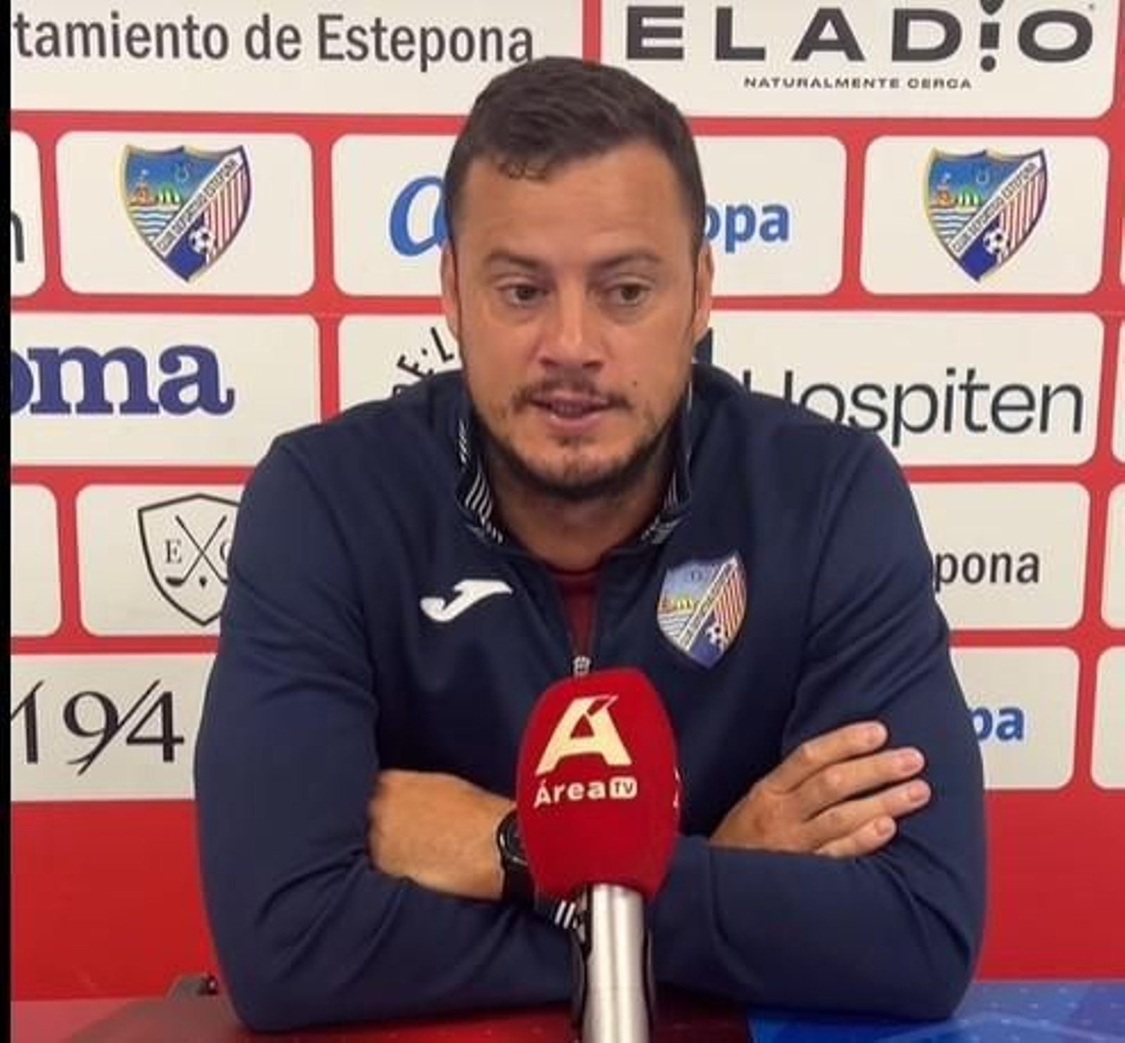 Oriol Riera, entrenador del CD Estepona