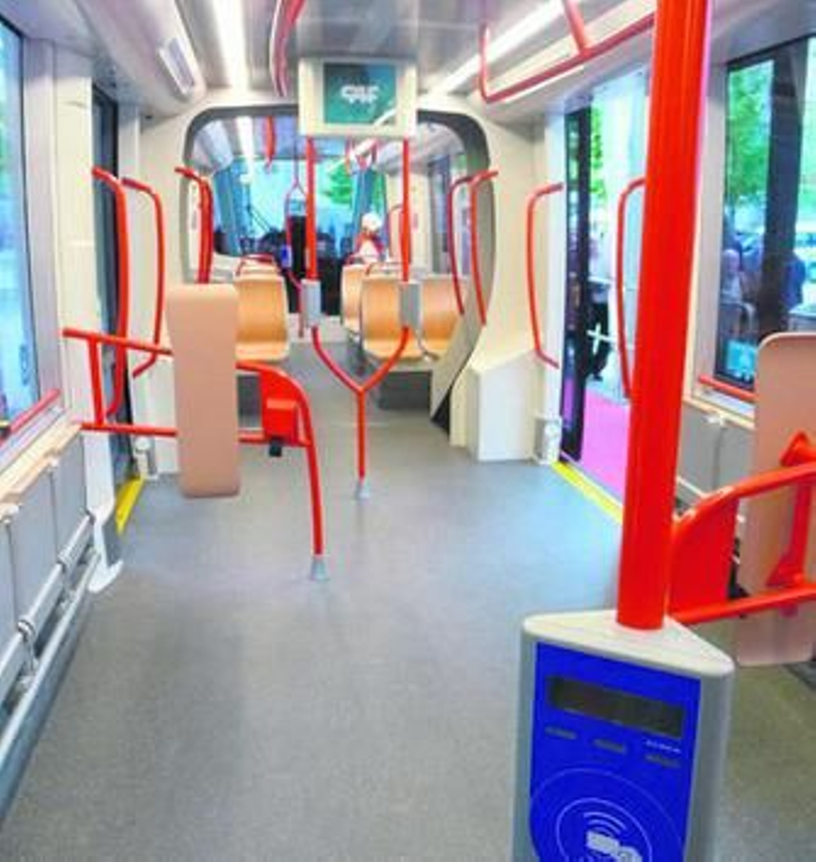 Réplica del tranvía que durante tres meses ha estado expuesta en Zaragoza.