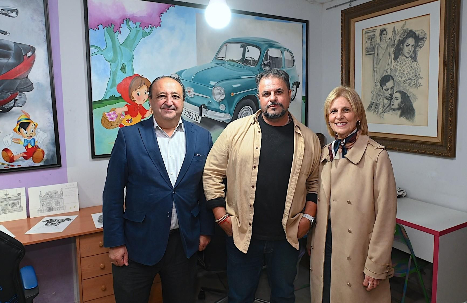 María José García-Pelayo y Francisco Zurita visitan la casa-estudio de Julio Rodríguez.
