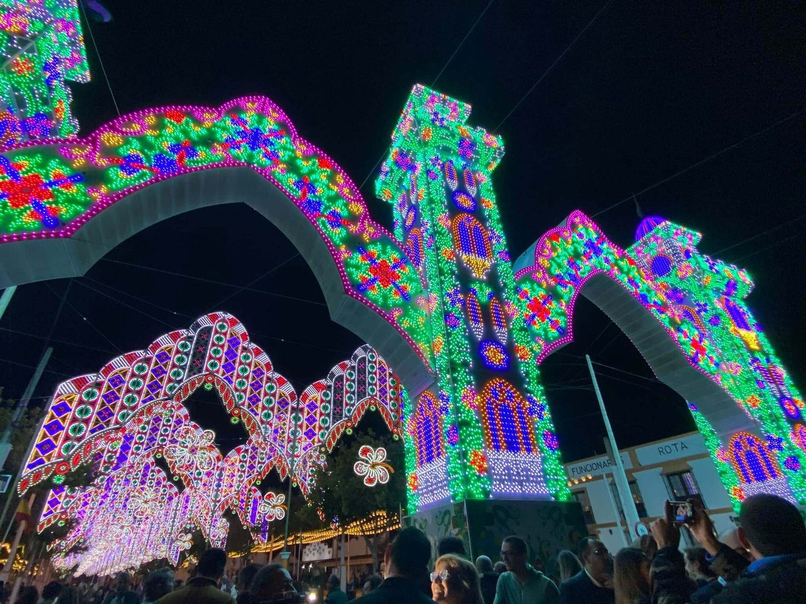 Tiempo de feria: las espectaculares iluminaciones de Ximénez Group, en imágenes