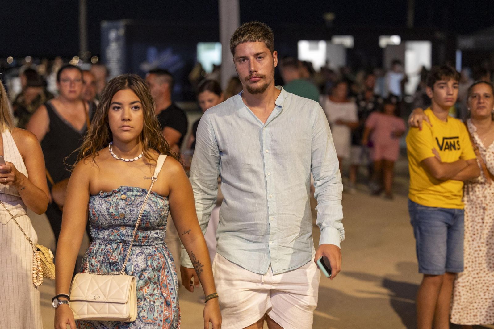 Búscate en el concierto de El Barrio en Concert Music en Chiclana