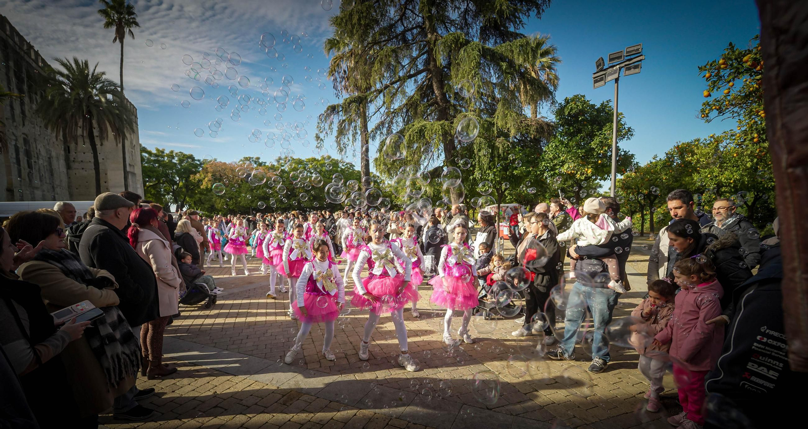 Imágenes del pasacalles Cascanueces en Jerez