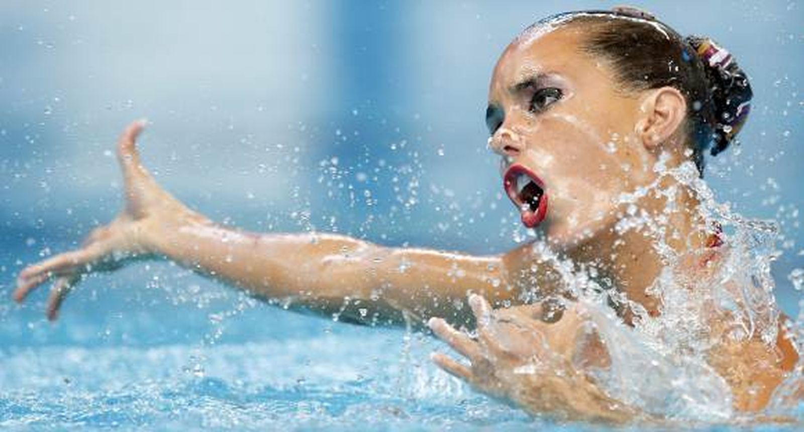 Ona Carbonell se cuelga la plata en solo técnico de natación sincronizada