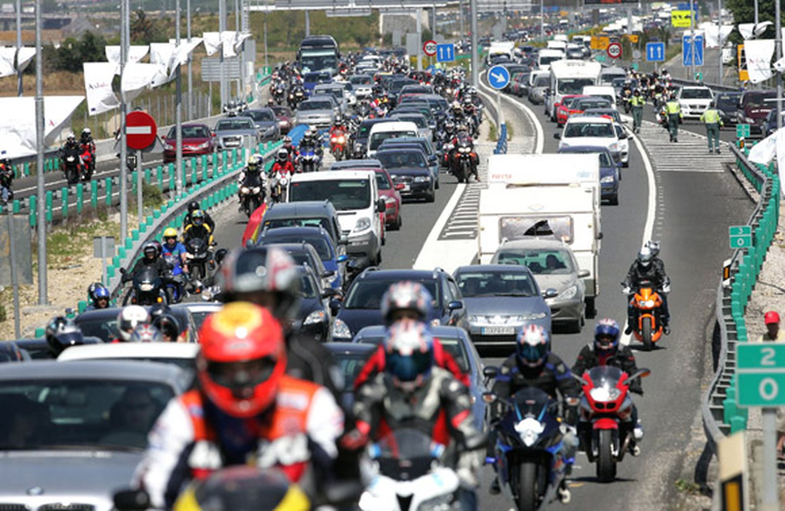 La DGT intensificará la vigilancia sobre las motos entre el 29 de abril y el 5 de mayo