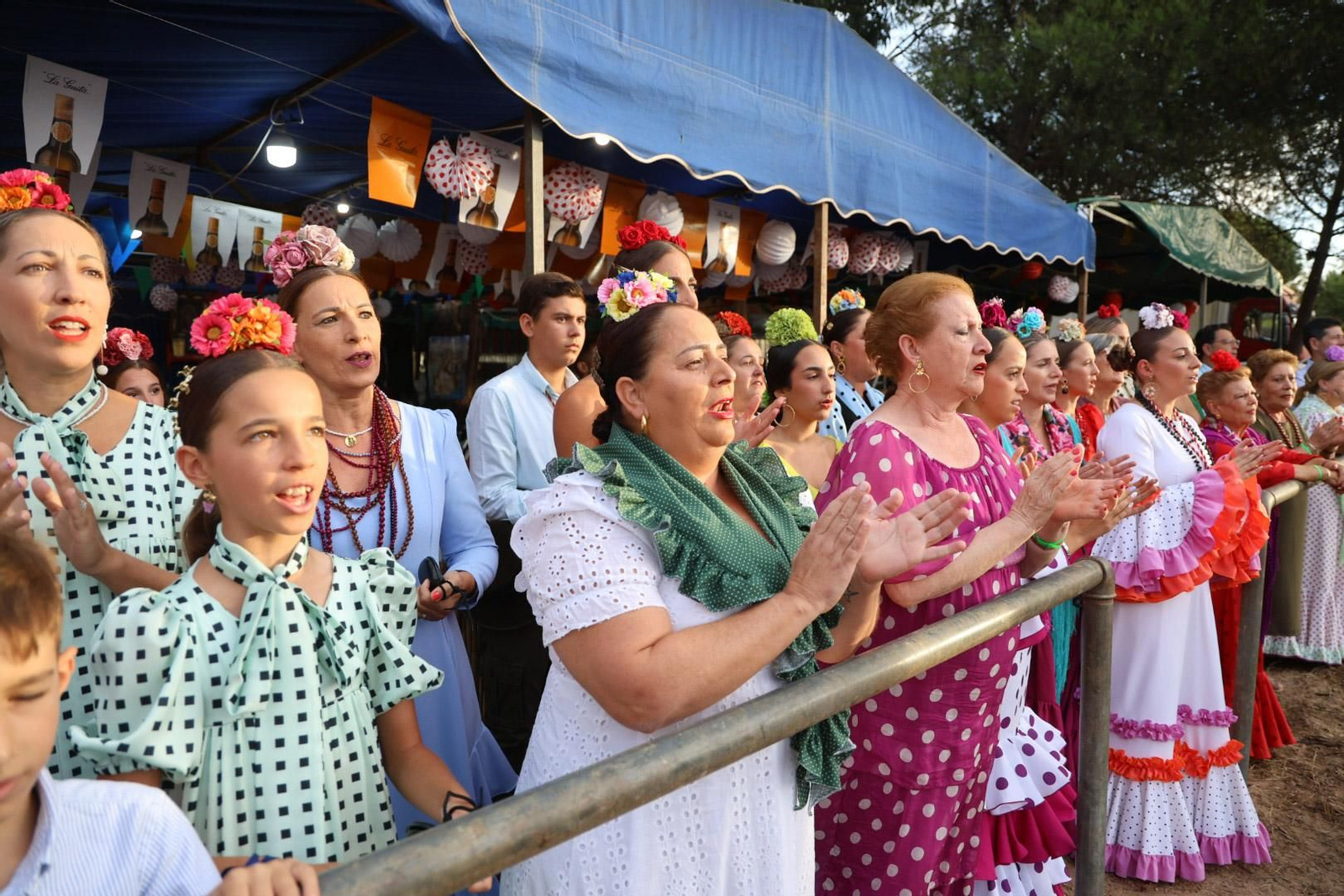 Imágenes de la procesión de Nuestra Señora de los Milagros, patrona de Palos de la Frontera, en la romería en el pinar de La Rábida
