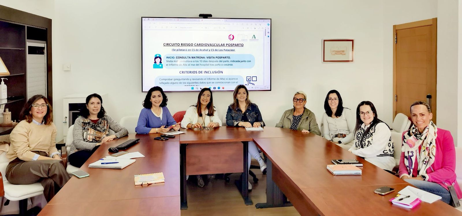 Las integrantes del grupo de trabajo multidisciplinar ‘Salud Cardiovascular y Mujer’ del Área de Gestión Sanitaria Sur de Sevilla.