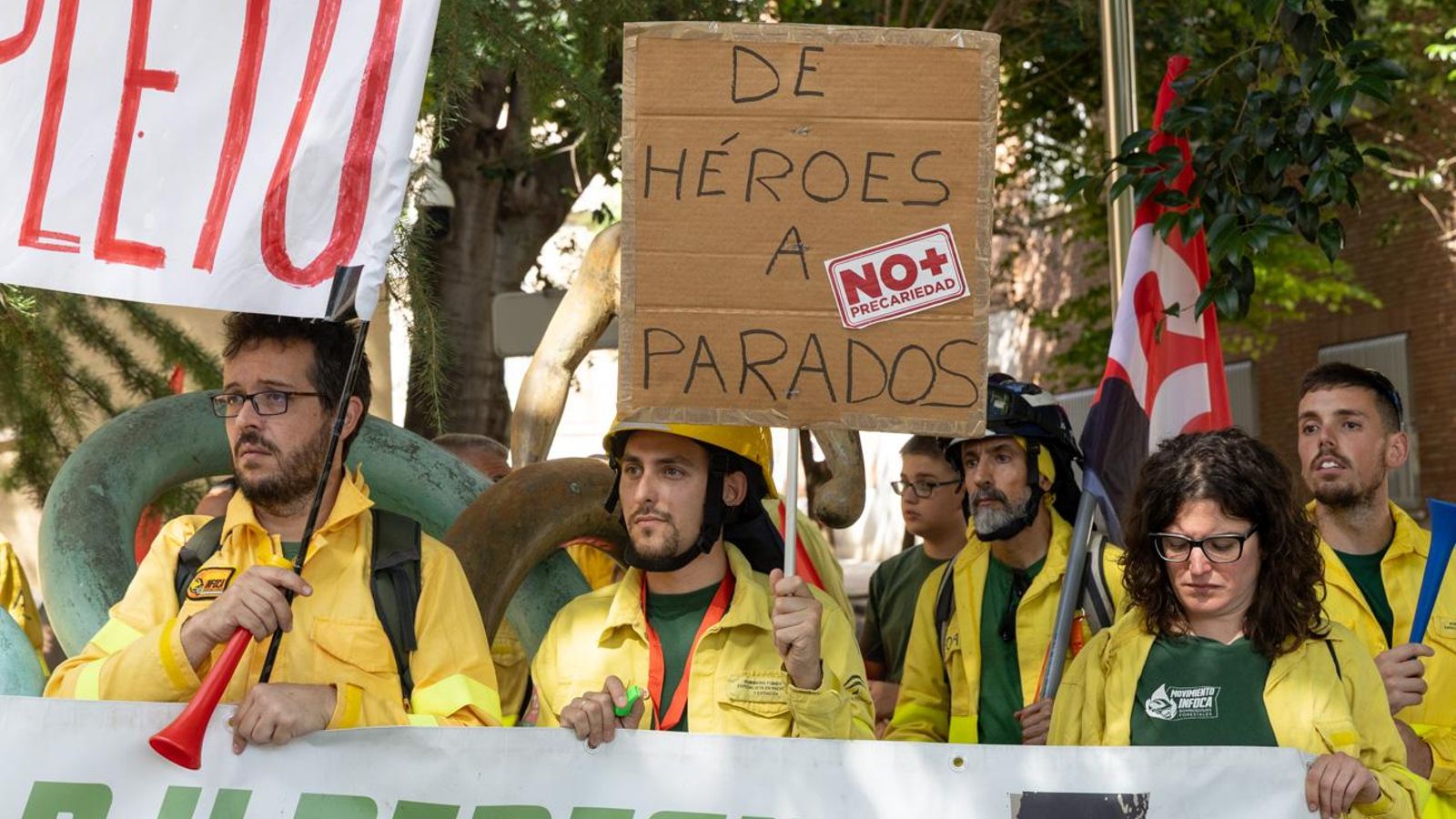 Protesta de los trabajadores de Infoca en Jaén.