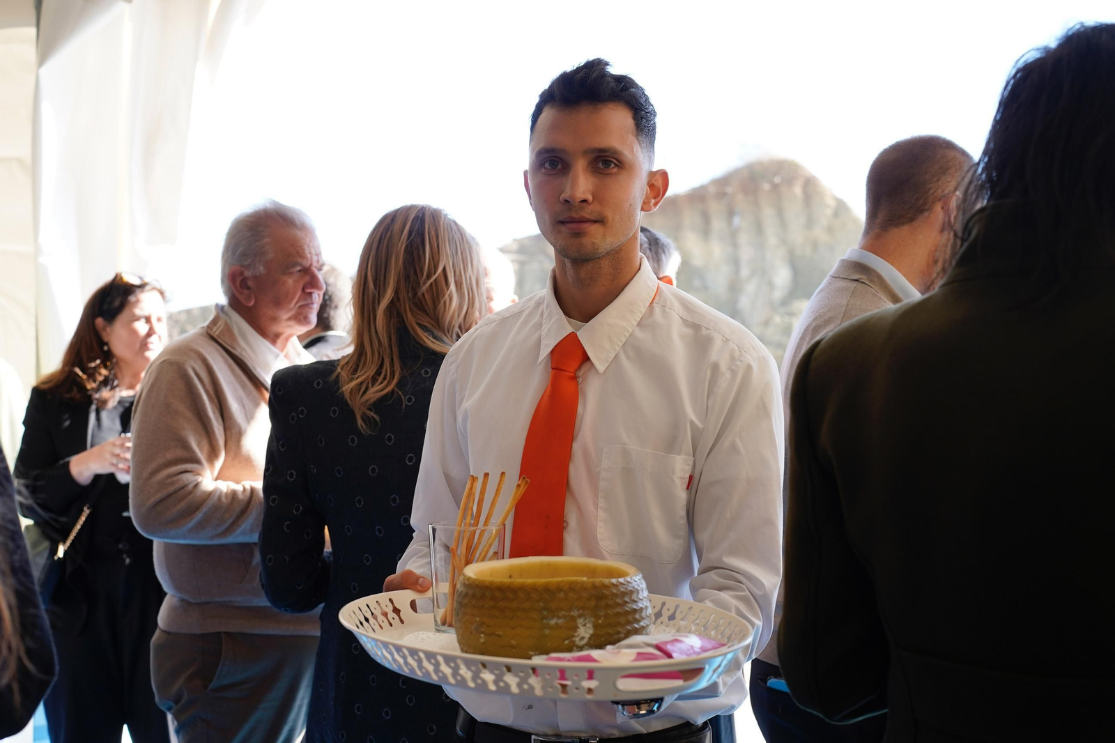 Las fotos de la inauguración de los parques eólicos El Padrón y Cerro Cabello de Los Barrios