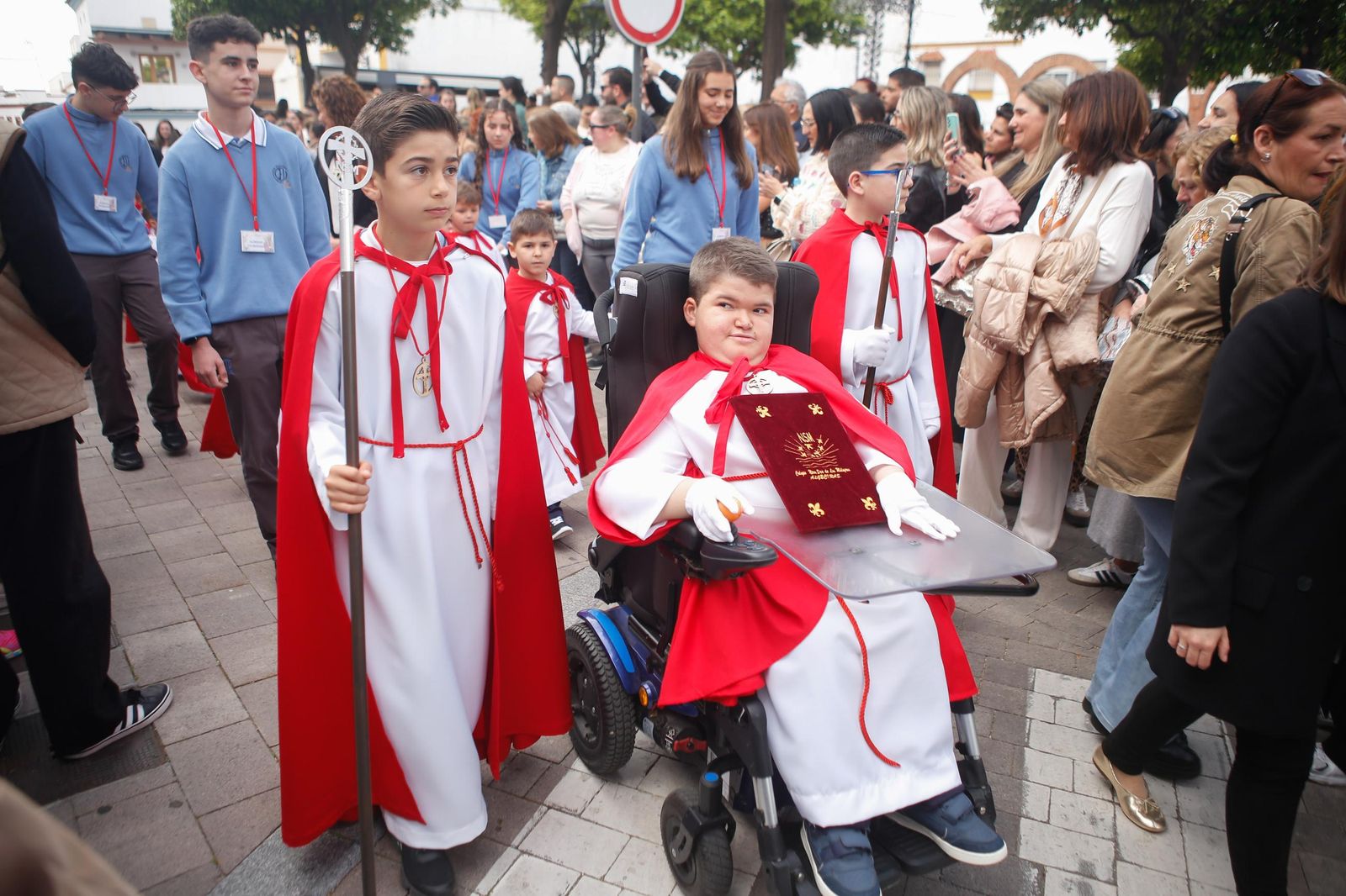 Fotos de la procesión infantil del colegio Nuestra Señora de los Milagros de Algeciras