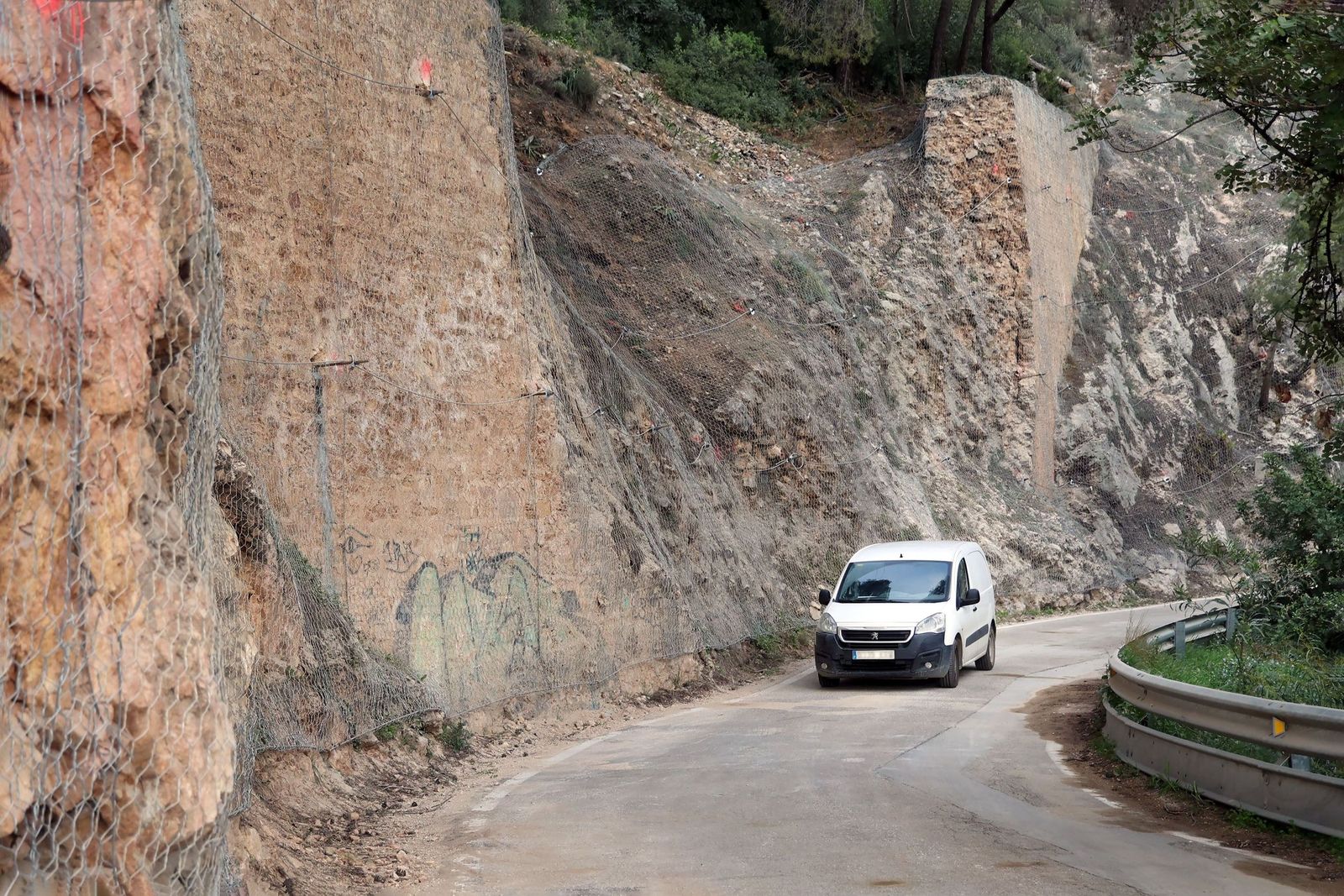 La calle, reabierta.