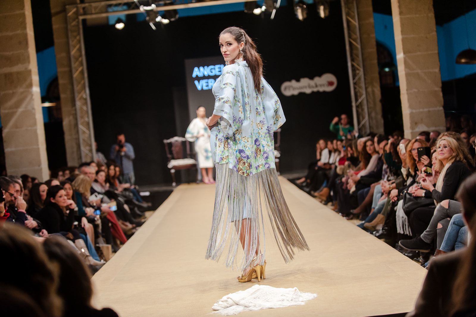 El desfiles de Ángeles Verano, en imágenes