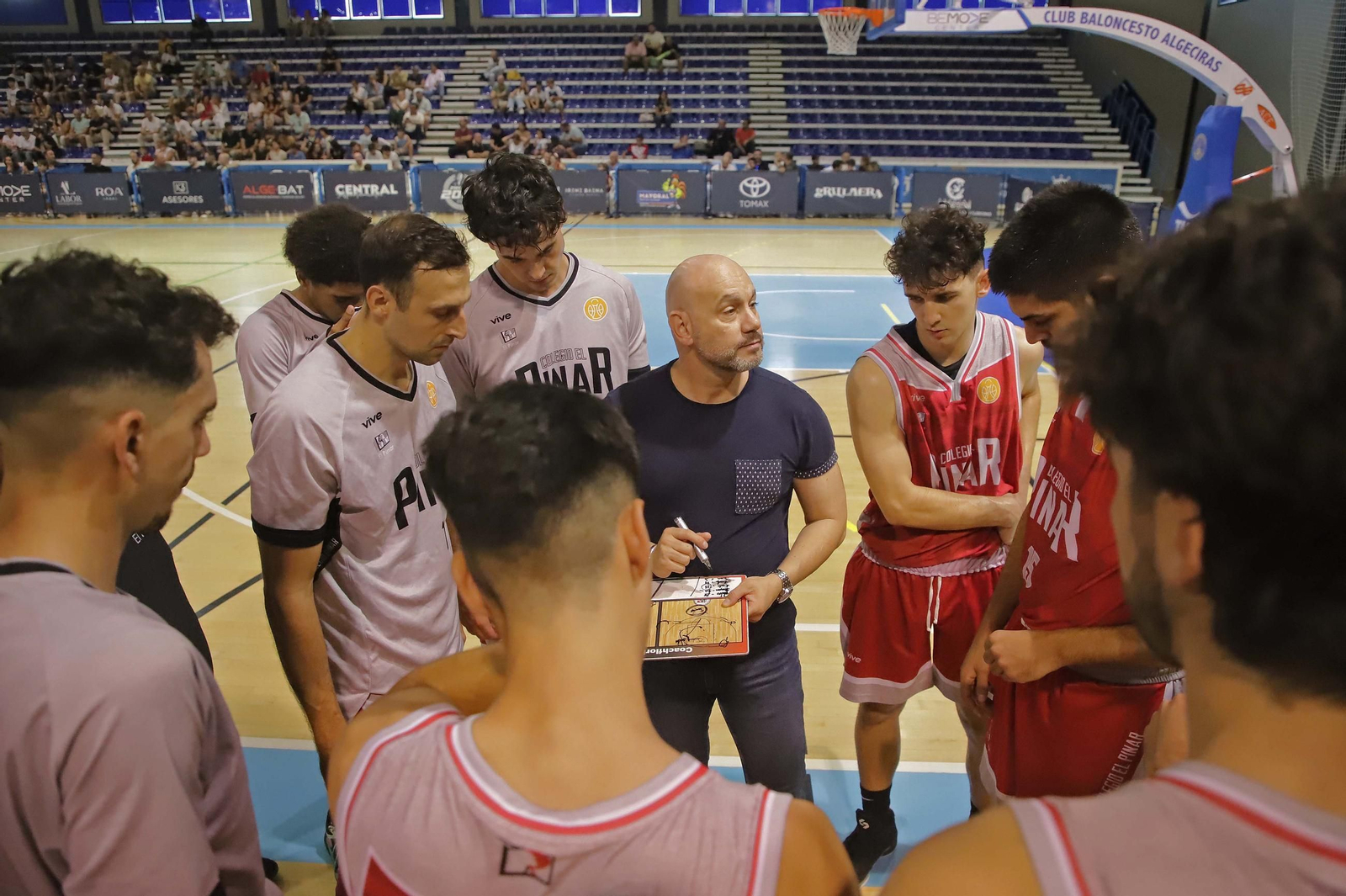 Las mejores fotos CB Algeciras - Colegio El Pinar de Tercera FEB