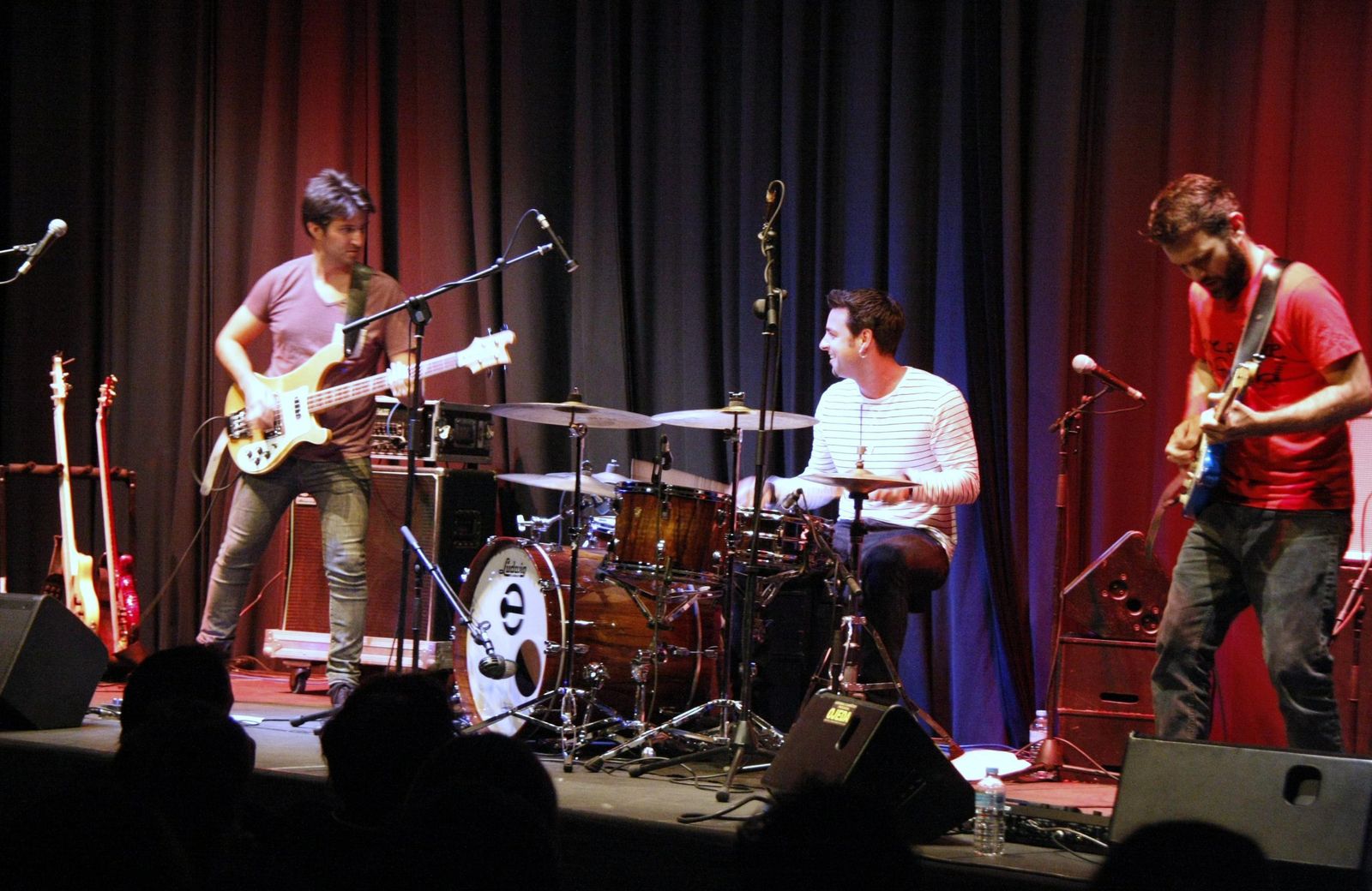 Fusión de estilos en el concierto del grupo Glazz