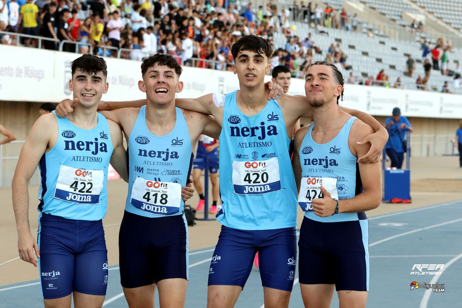 El 4x100 del Nerja, campeón de España