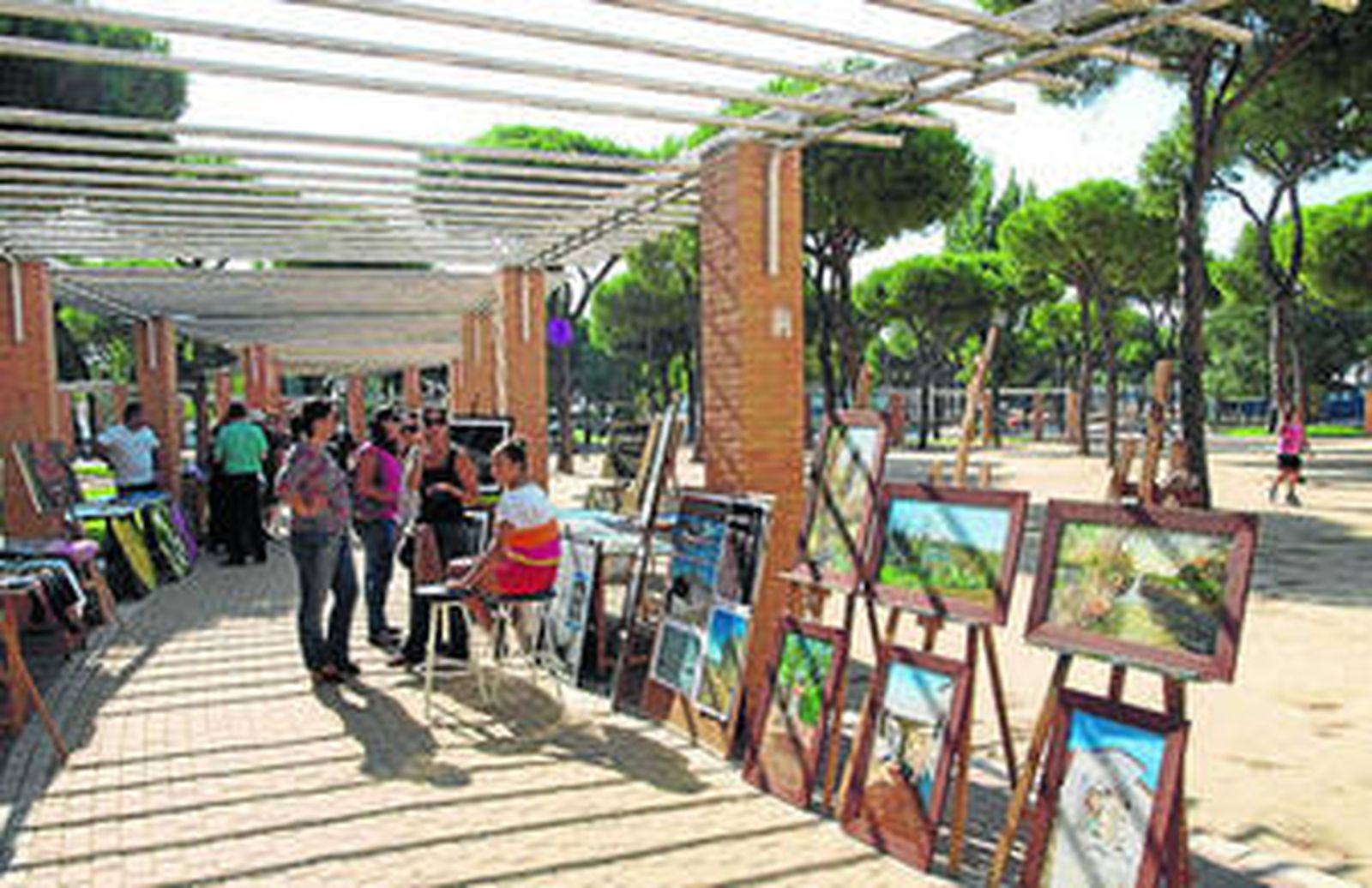 Los asistentes podrán adquirir obras de arte a precios económicos.