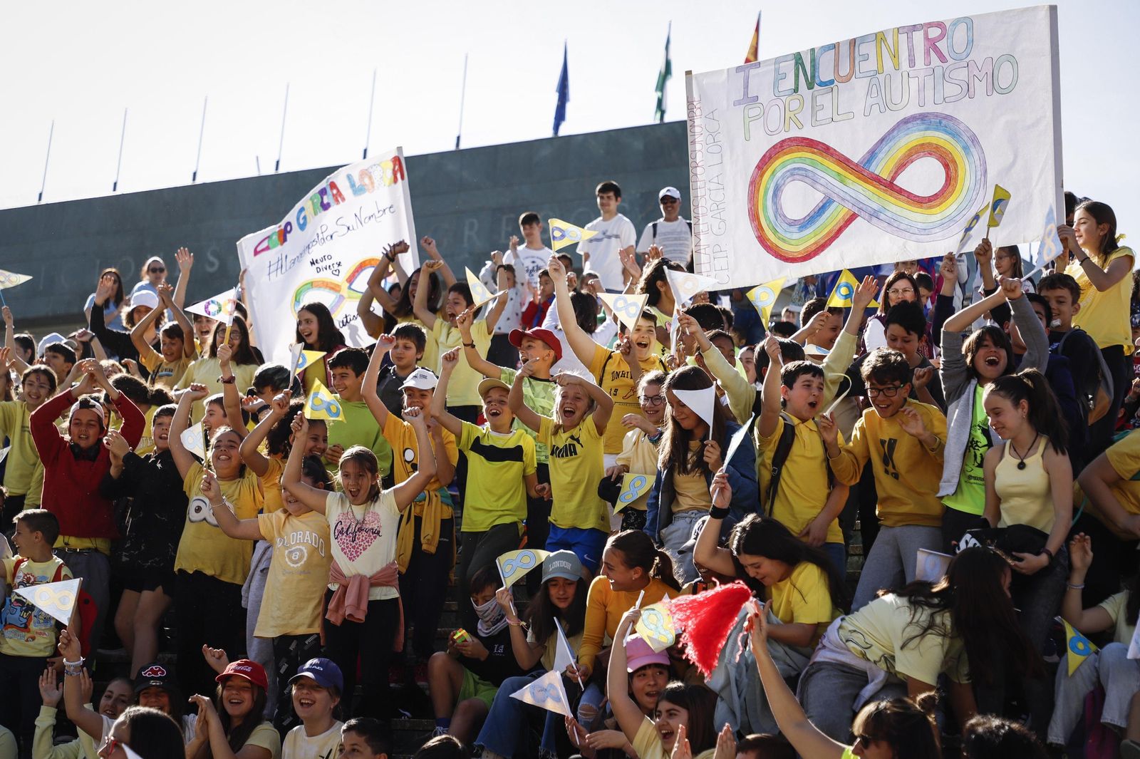 Así ha sido la primera concentración por el autismo en Granada