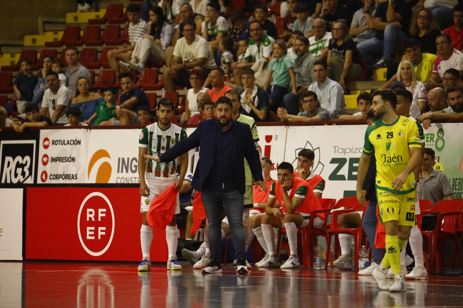 Las mejores fotos de la victoria del Córdoba Futsal ante el Jaén Paraíso Interior