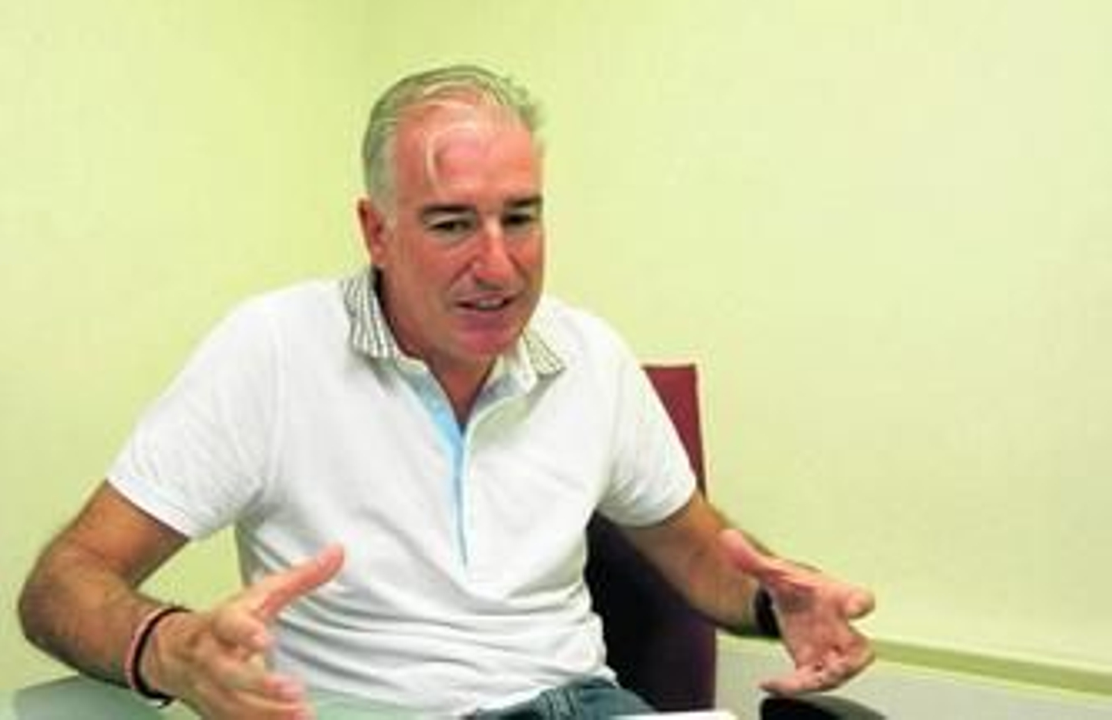 Francisco Giménez durante la entrevista en el Diario de Almería.