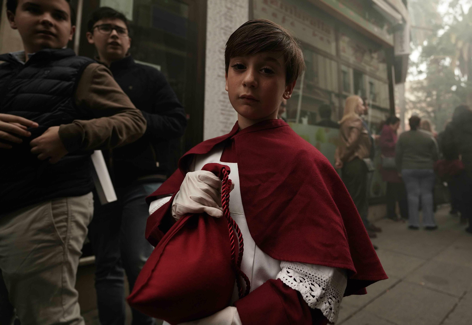 El Vía Crucis de las Cofradías 2020, en fotos