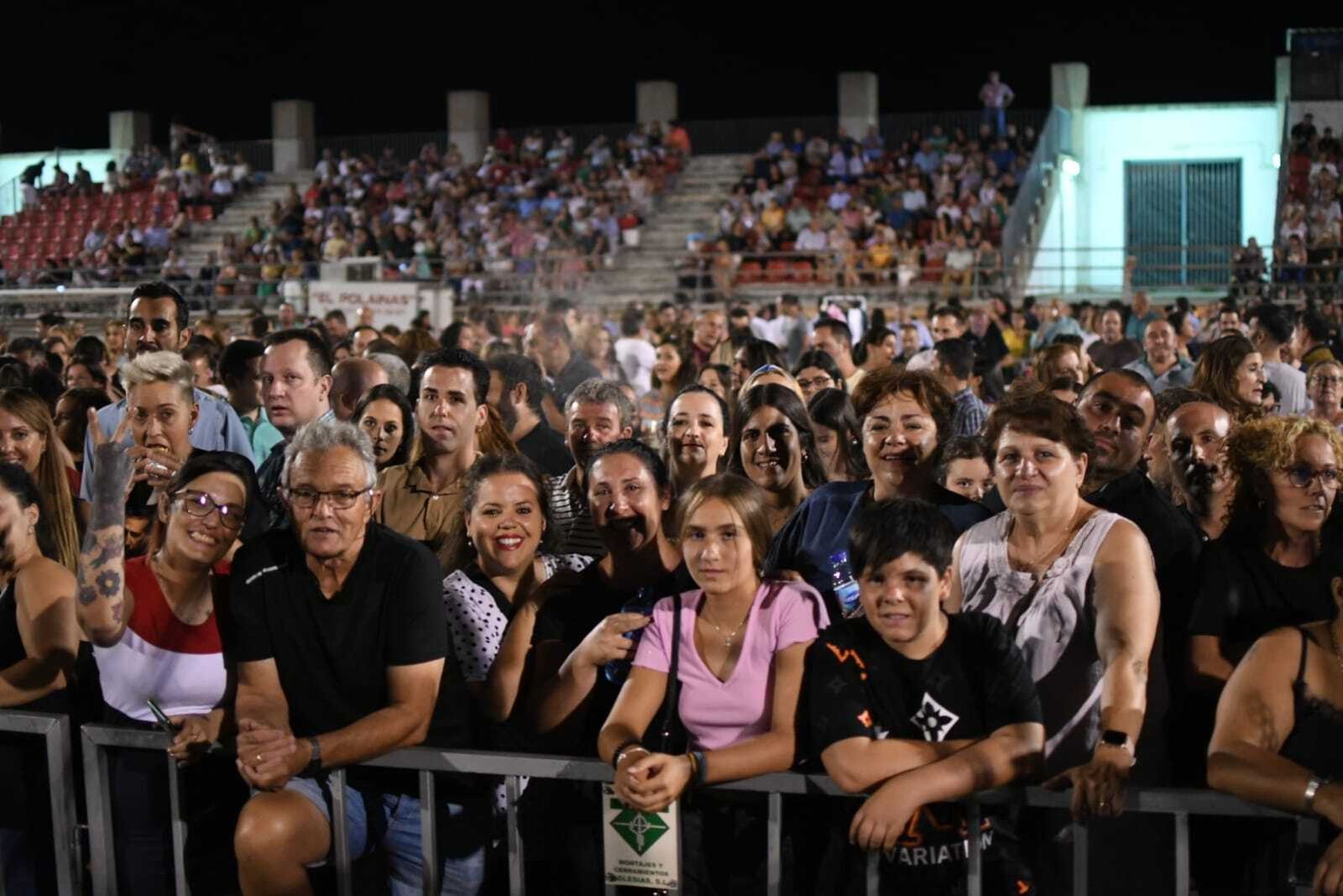 El concierto de Camela en Villanueva de Córdoba, en imágenes