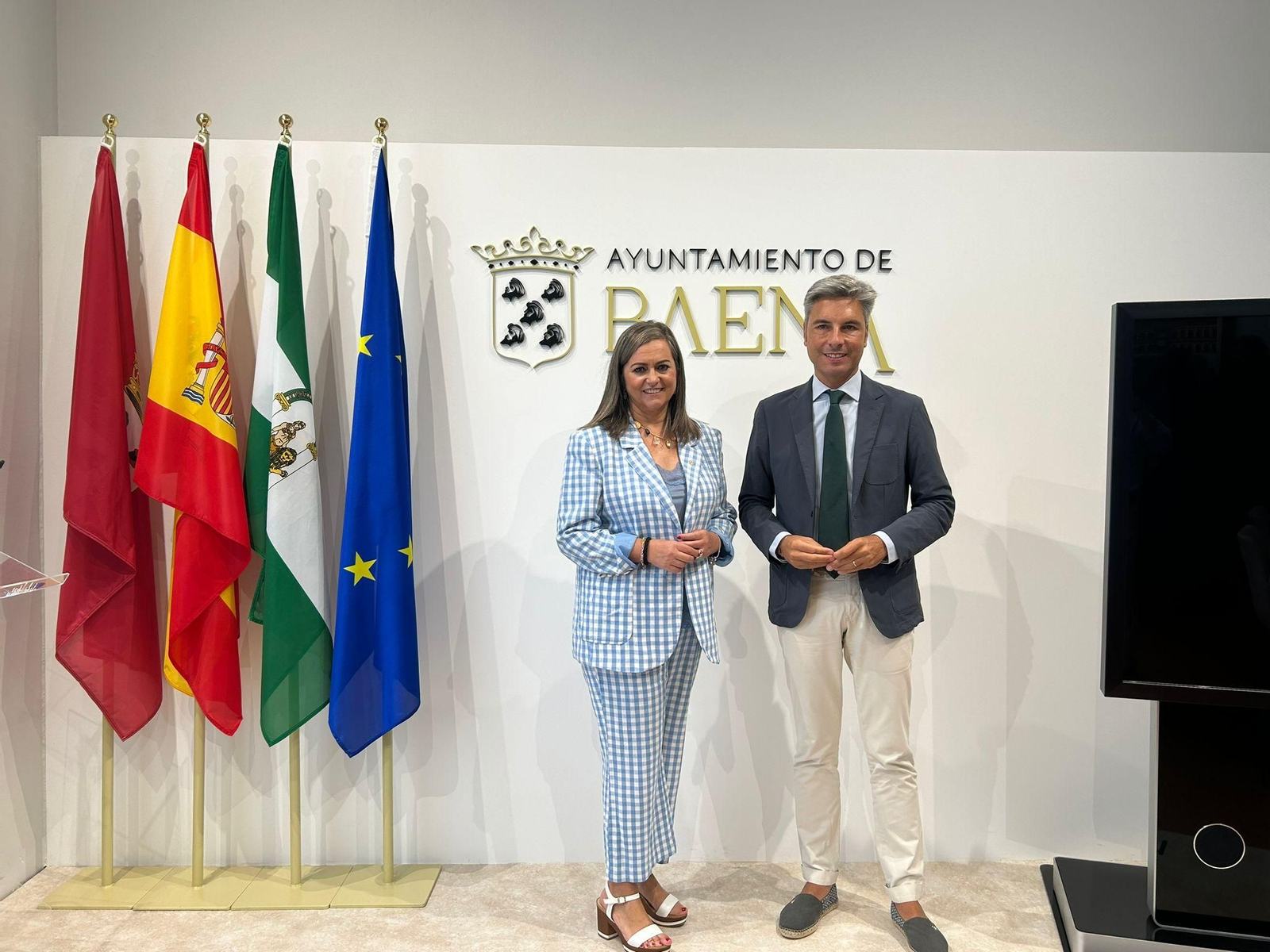 María Jesús Serrano y Andrés Lorite. María Jesús Serrano y Andrés Lorite.