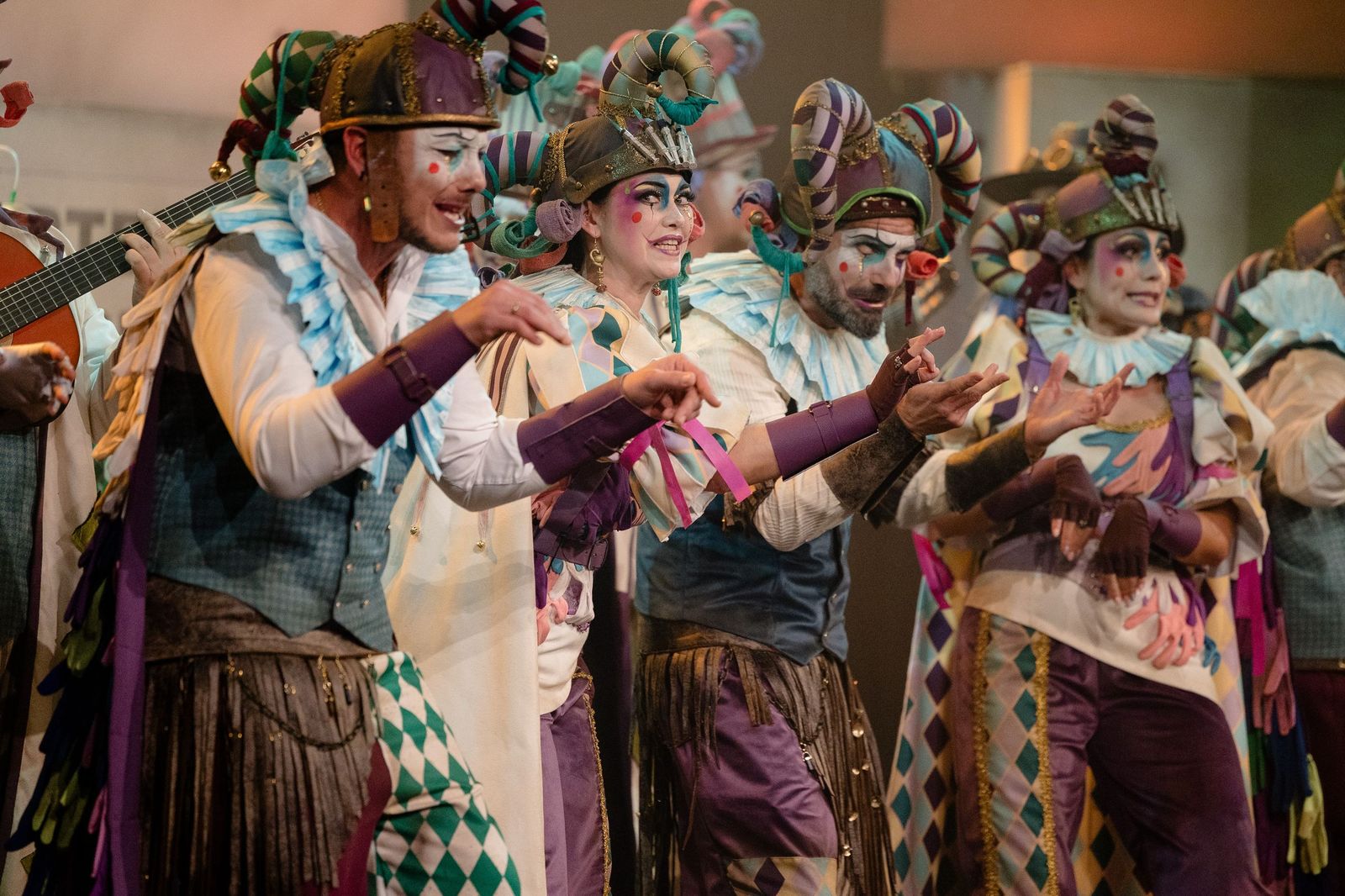 Búscate entre las mejores imágenes de la sexta sesión de cuartos de final del COAC 2026