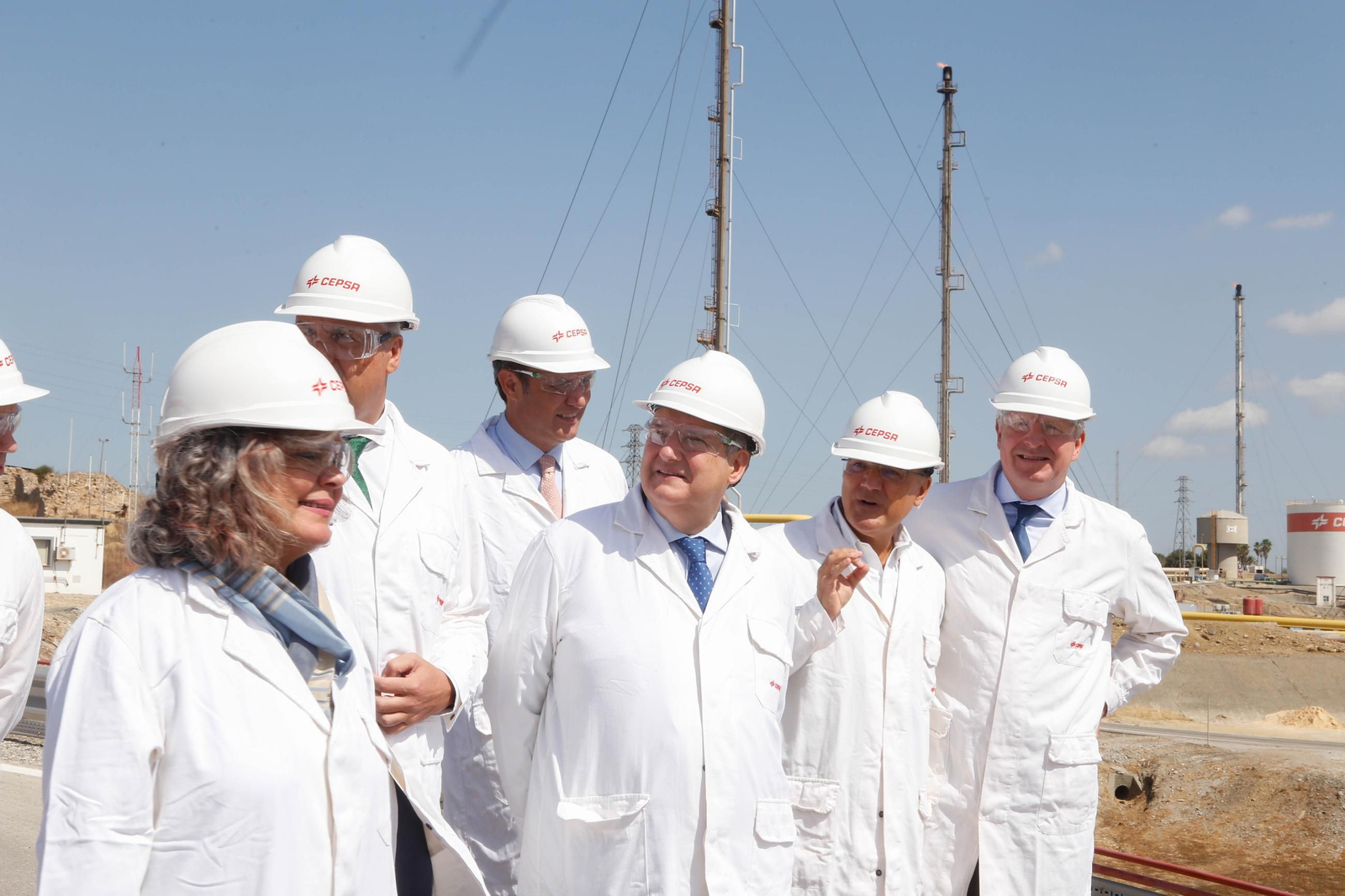 Visita del ministro de Industria al parque de Cepsa en San Roque para conocer sus proyectos de hidrógeno verde Visita del ministro de Industria al parque de Cepsa en San Roque para conocer sus proyectos de hidrógeno verde