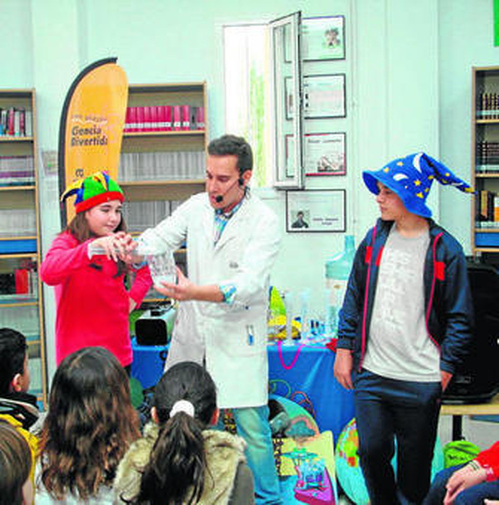 Los jóvenes formaron parte de los distintos inventos.