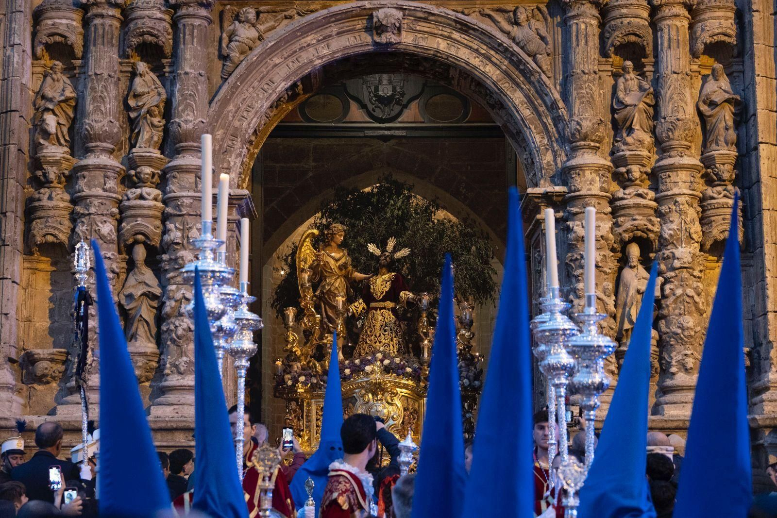 Las imágenes del Miércoles Santo en la Semana Santa de El Puerto 2024: El Olivo
