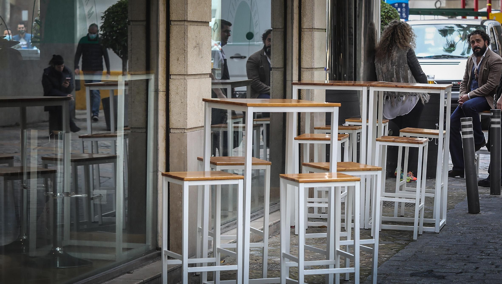 Poco ambiente en los bares del centro de Jerez