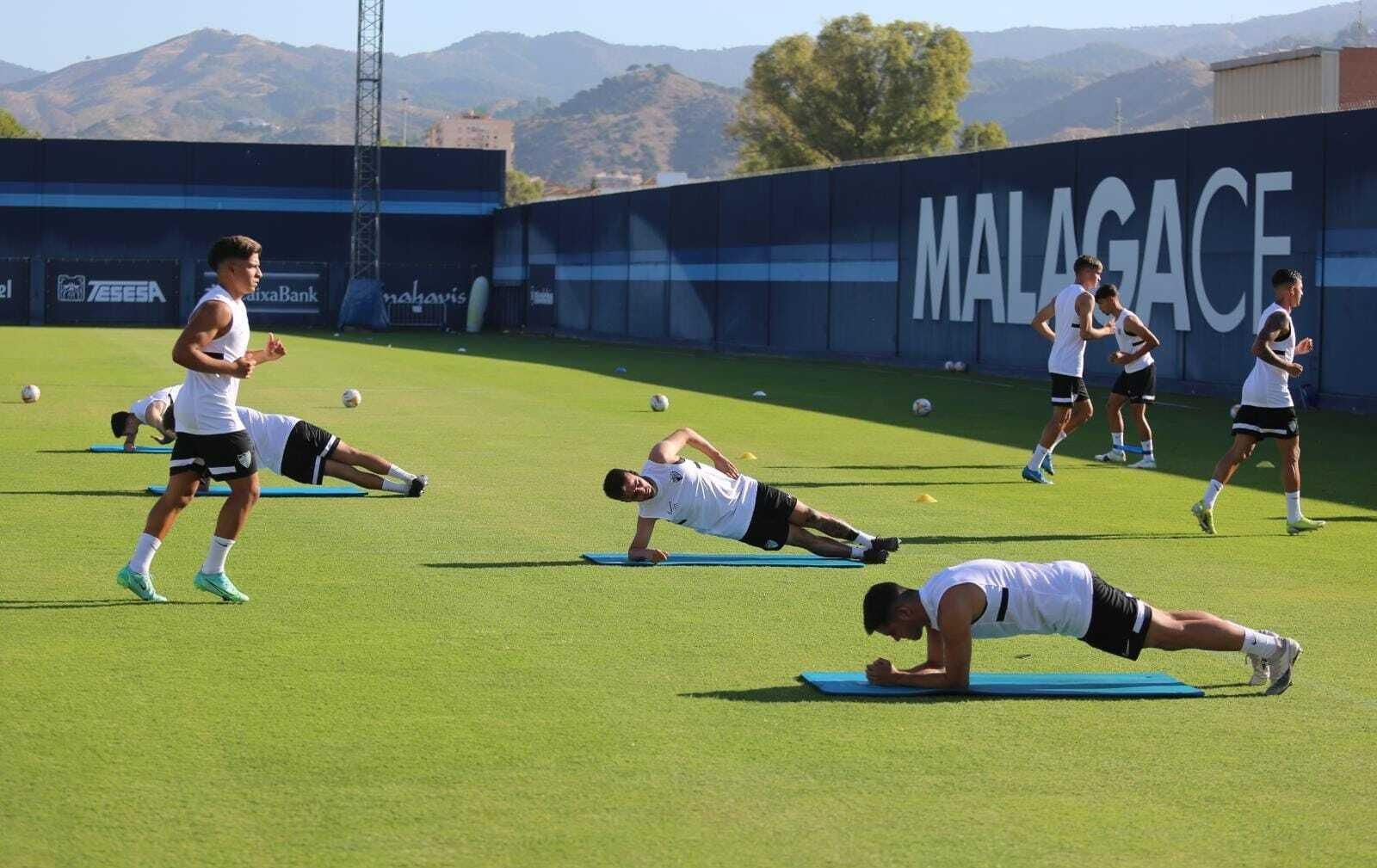 El Málaga de José Alberto ya trabaja en el césped