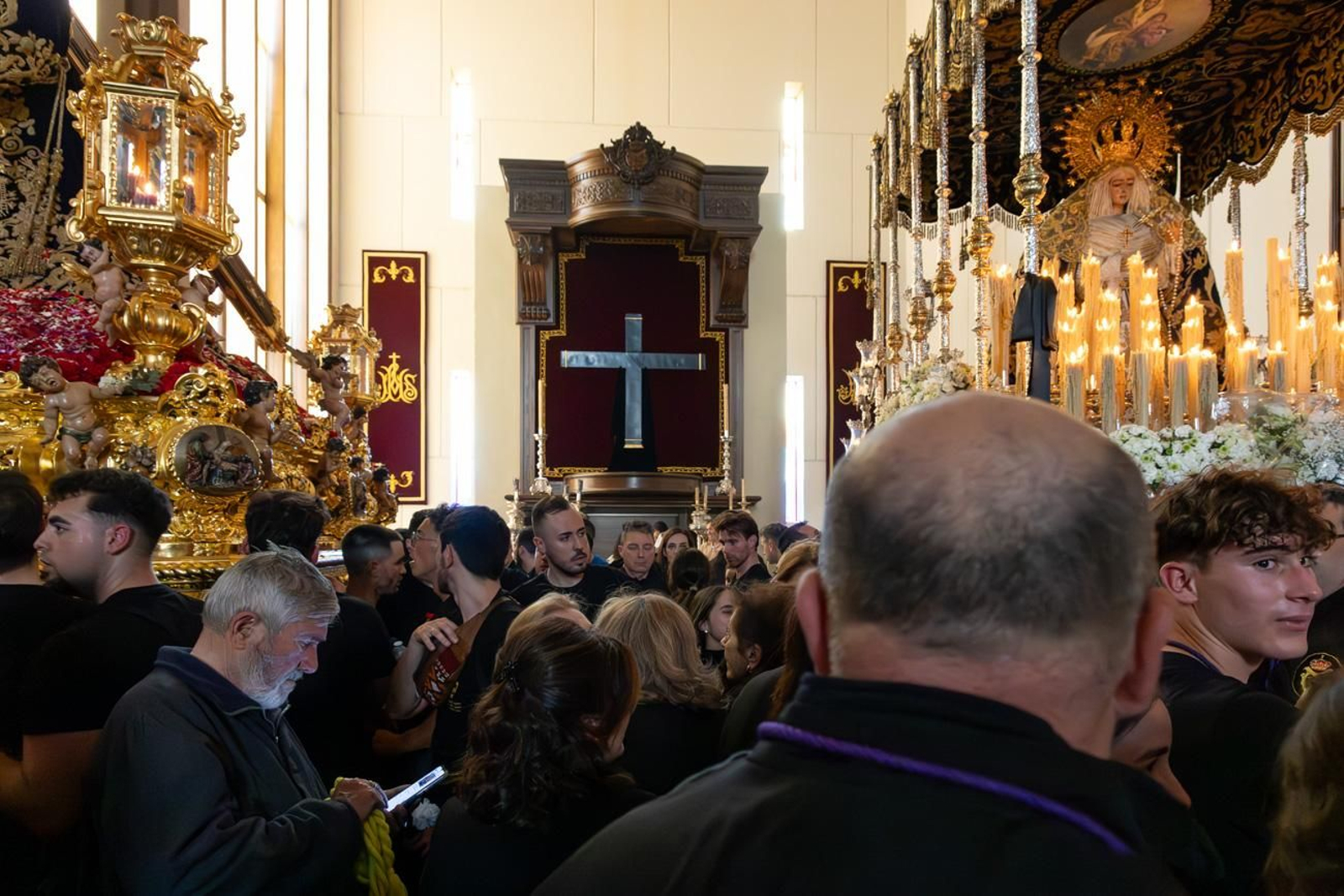 Los jiennenses acuden un año más al encuentro de Nuestro Padre Jesús