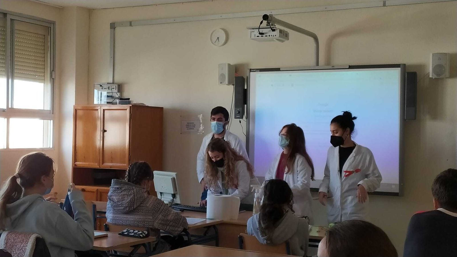 Día Mundial de la Lucha contra el Sida en el IES Sancti Petri de San Fernando