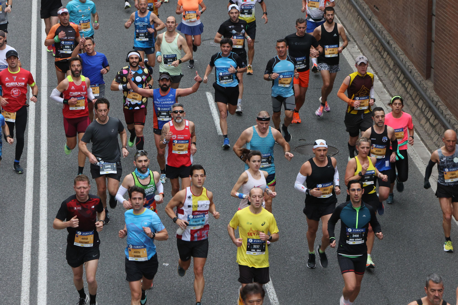 Búscate en la maratón de Sevilla 01