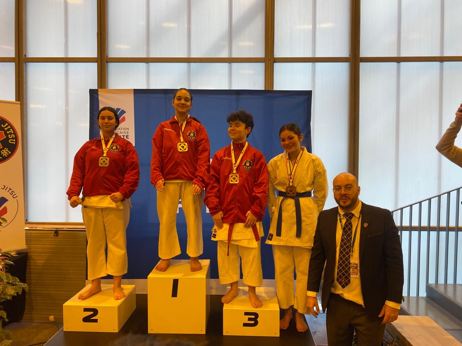 La Escuela Nihon Tai-Jitsu del Club Nazaret conquista París