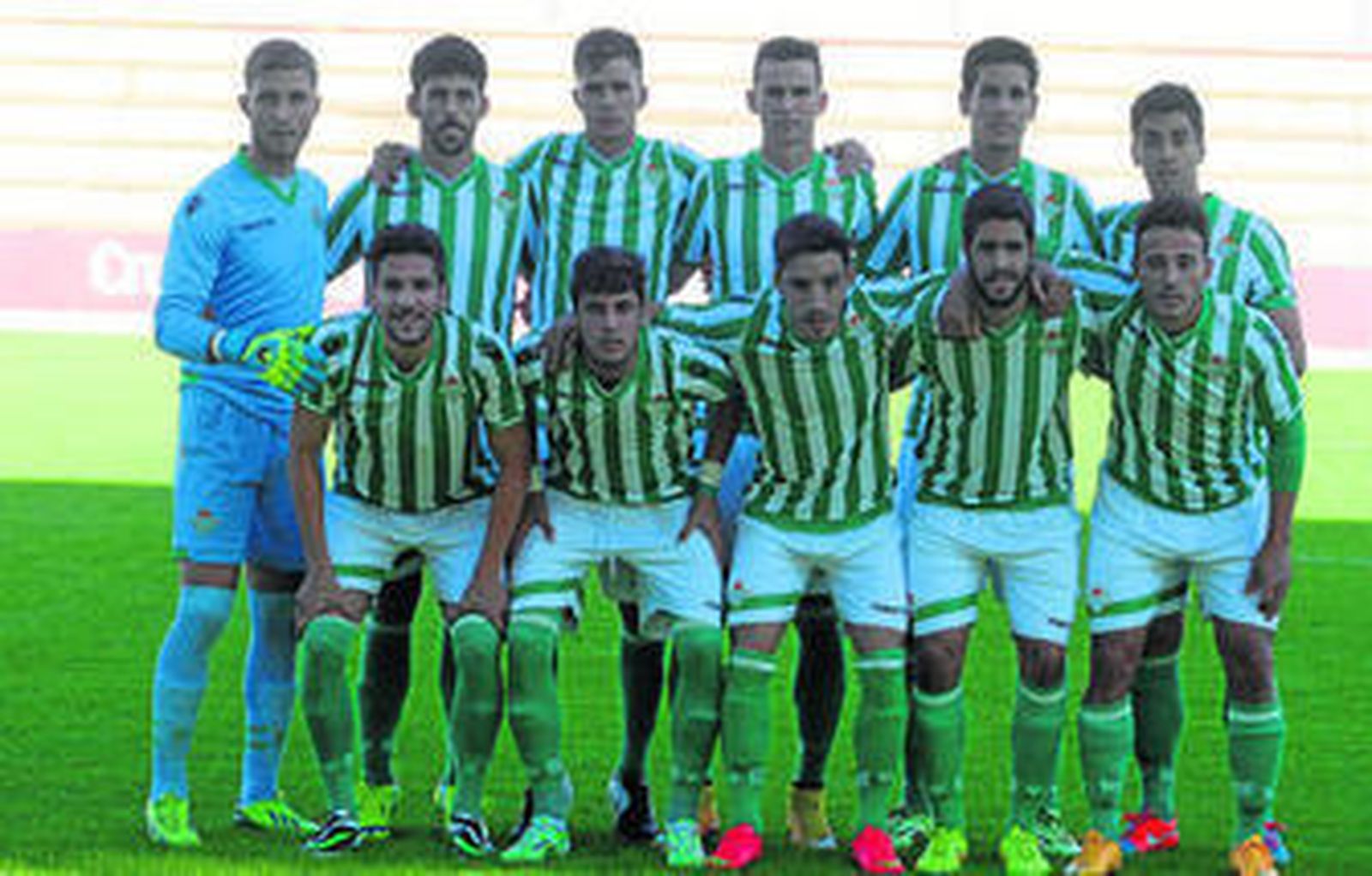 Formación inicial del Betis B en el encuentro de la primera vuelta frente a la Balompédica.