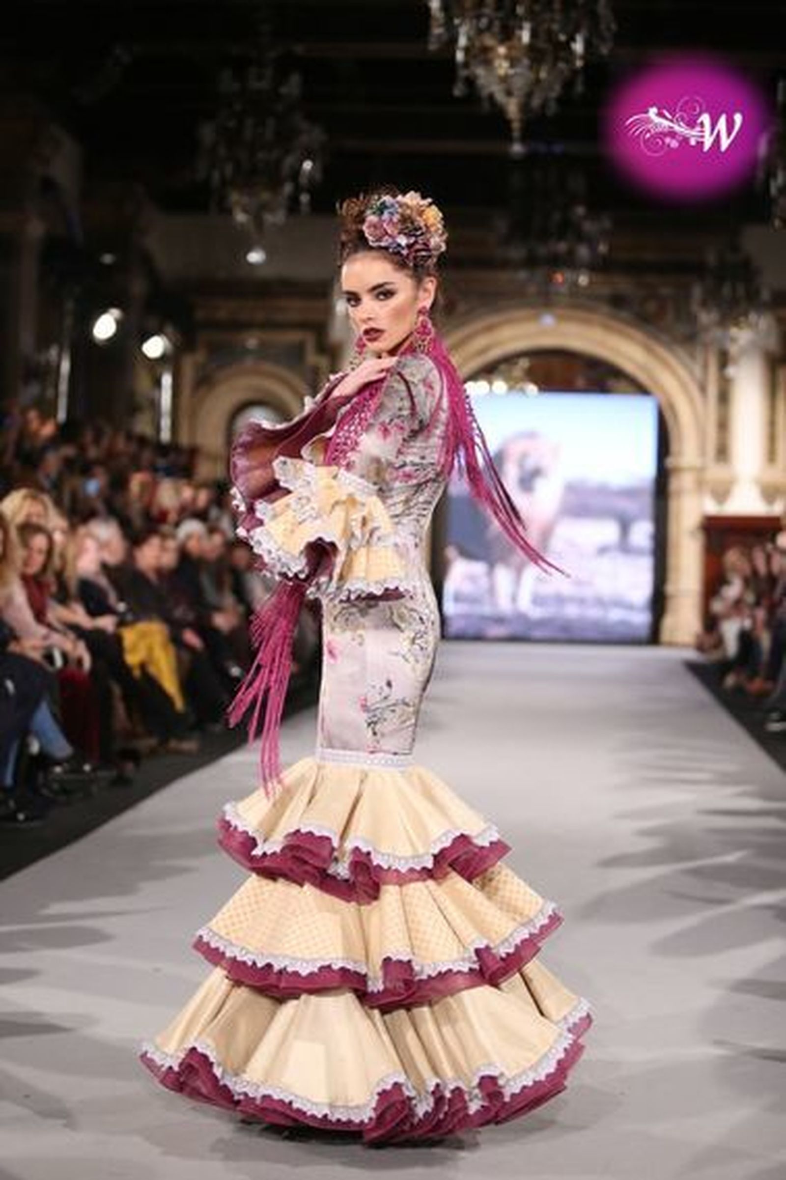 Creación de Lola Azahares.