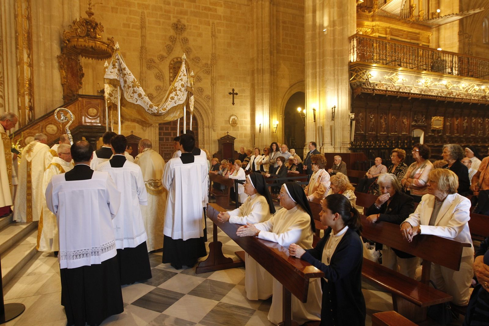 Las imágenes de la celebración del Corpus Christi en Almería