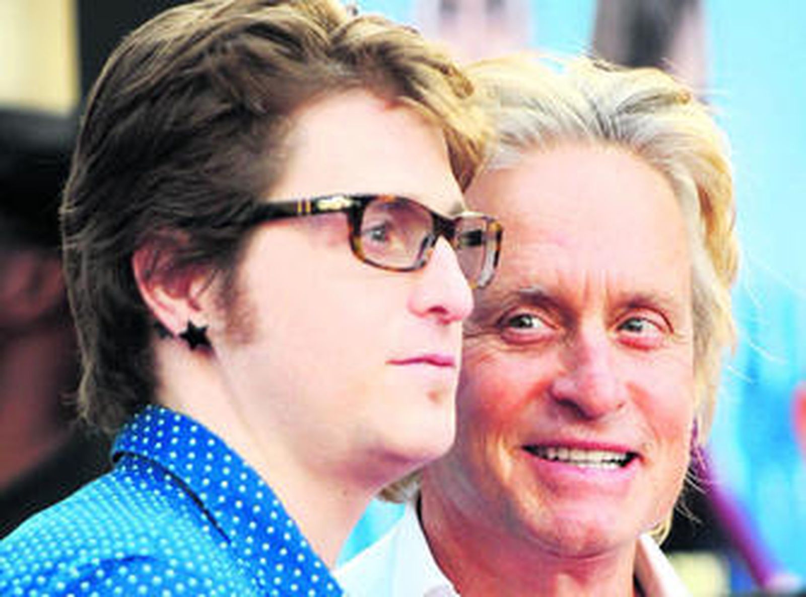 El hijo de Michael Douglas seguirá en la cárcel
