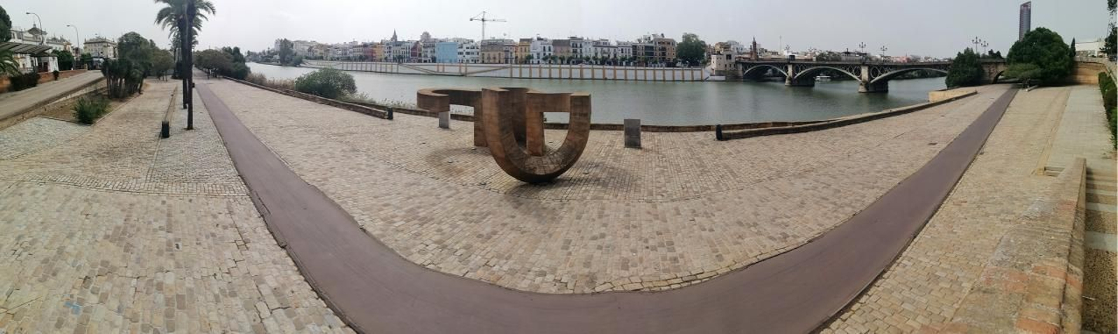 Cinco años del confinamiento por el Covid: las mejores fotos de la pandemia en Sevilla