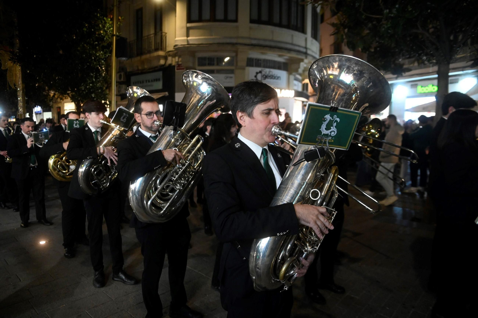 Las mejores fotos de la procesión de la Virgen de la Medalla Milagrosa de Córdoba