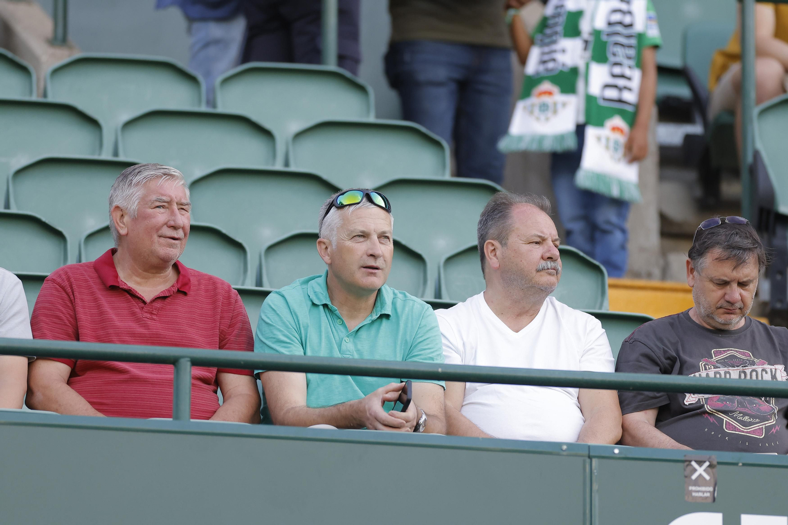 Búscate en las fotos del Betis-Rayo